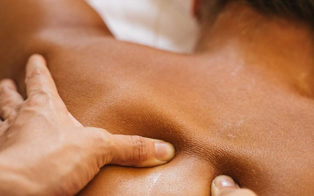 The Science Behind Deep Tissue Massage: What Happens to Your Muscles